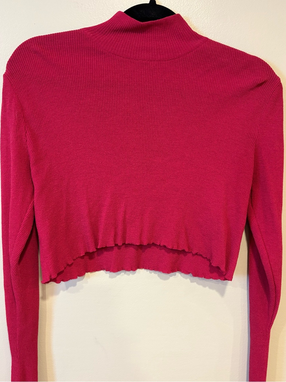 DROMe Italian Luxury Magenta Cropped Turtleneck Long Sleeve Top Women's Small